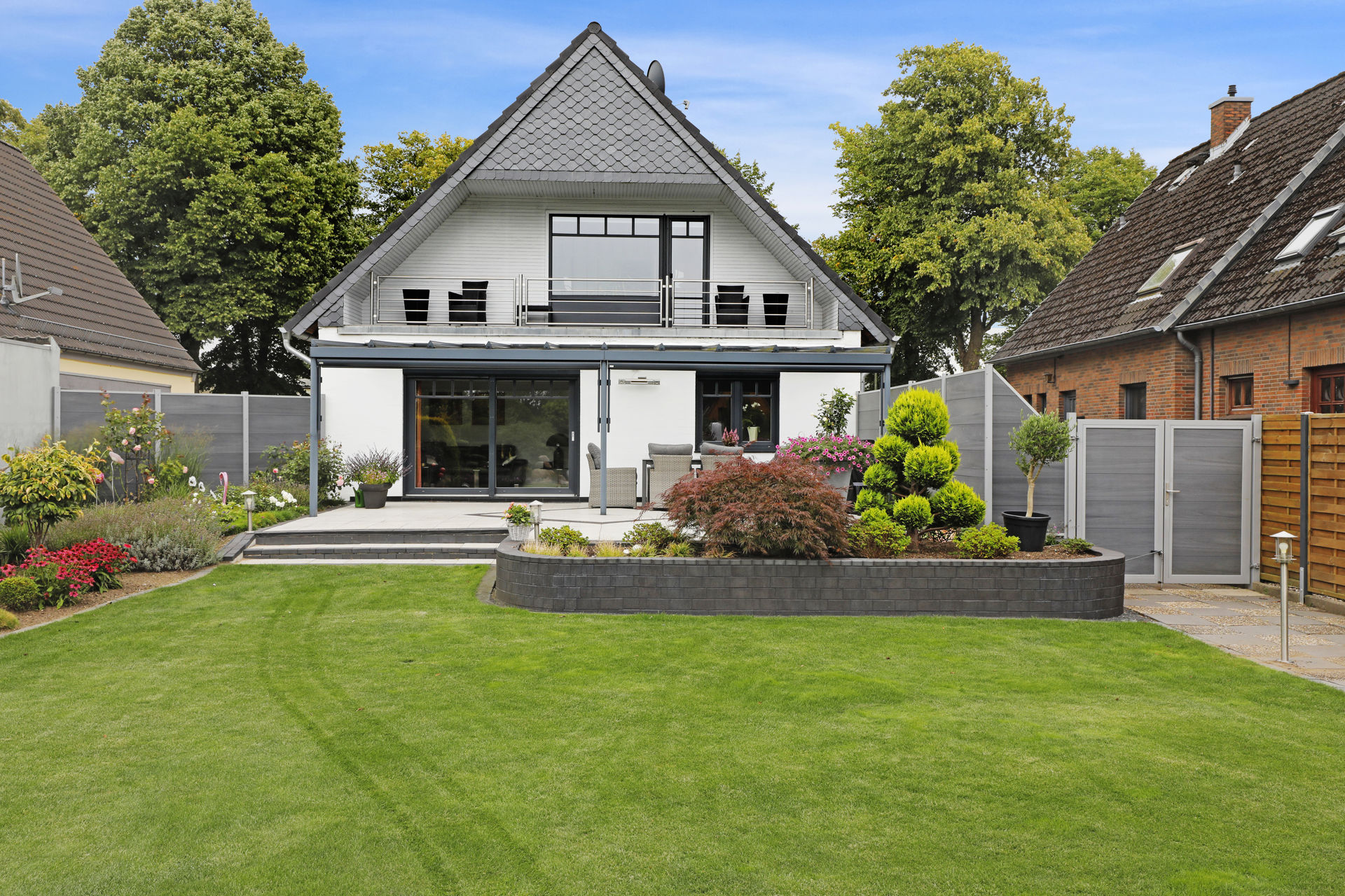 Einfamilienhaus zum Kauf 420.000 € 6 Zimmer 156 m²<br/>Wohnfläche 1.459 m²<br/>Grundstück Einfeld Neumünster 24536