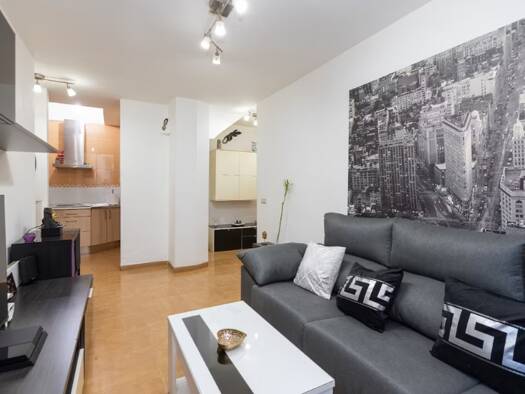 Studio zur Miete 750 € 2,5 Zimmer 48 m² Geschoss 1/4 frei ab sofort Grabengasse 18 Deutz Köln 50679