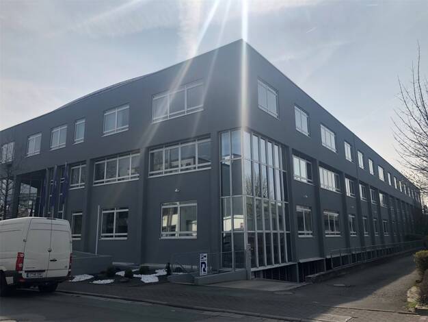 Bürofläche zur Miete 8,50 € 1.658 m² Bürofläche teilbar ab 548 m² Nieder-Eschbach Frankfurt am Main 60437