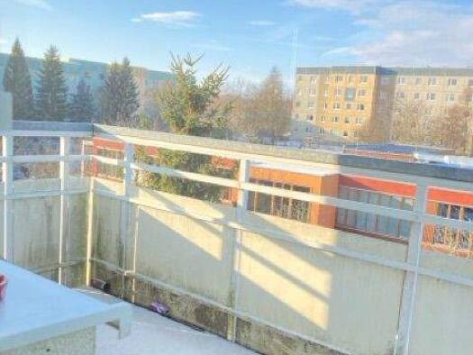 Wohnung zur Miete 425 € 3 Zimmer 71,9 m² 4. Geschoss An der Wolfgangwiese 18 Gotha 99867