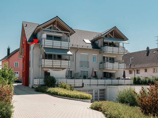 Wohnung zur Miete 1.150 € 4 Zimmer 101 m² 2. Geschoss frei ab 01.09.2025 Bahnhofstr. 7a Jestetten Jestetten 79798
