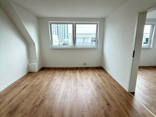 Wohnung zur Miete 1.100 € 2 Zimmer 50 m² Geschoss 3/4 frei ab sofort Schinkelstraße 38 Pempelfort Düsseldorf 40211
