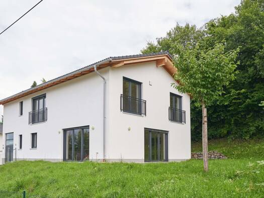 Einfamilienhaus zur Miete 3.350 € 212 m² Walchstadt Icking 82057