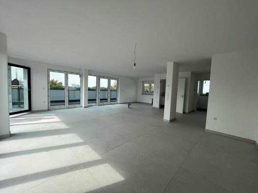 Penthouse zur Miete 2.390 € 4 Zimmer 165 m² 4. Geschoss frei ab 01.02.2026 Mitte Dortmund 44141