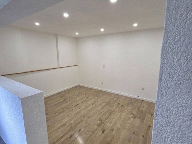 Wohnung zur Miete - Erstbezug 650 € 1,5 Zimmer 32,9 m² 1. Geschoss Backnanger Straße 18 Sulzbach Sulzbach an d. Murr 71560