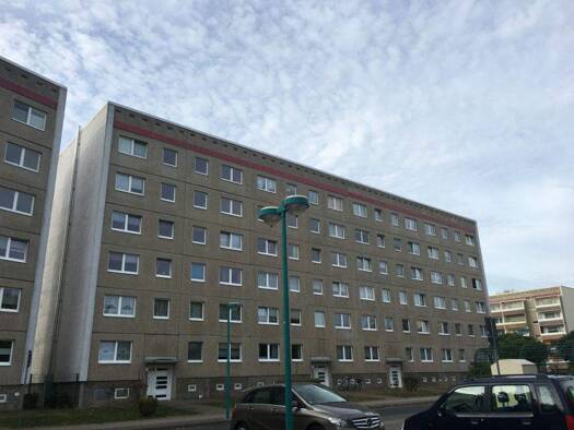 Wohnung zur Miete 469 € 3 Zimmer 74,5 m² 2. Geschoss Hamburger Ring 2 Anklam 17389