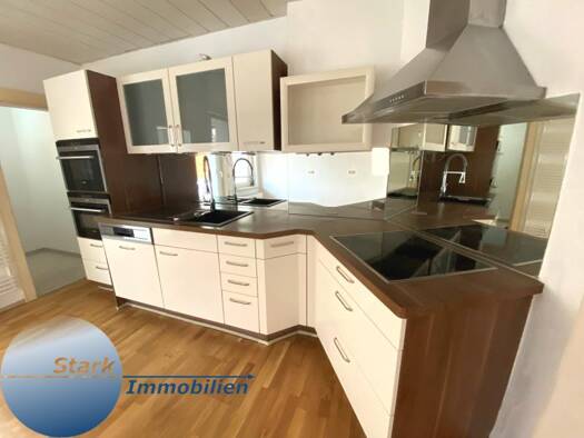 Wohnung zur Miete 445 € 2 Zimmer 104 m² 1. Geschoss frei ab sofort Karlstraße 37 Stadtmitte Plauen 08523