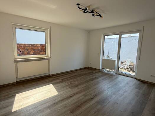 Wohnung zur Miete 950 € 5 Zimmer 83 m² Geschoss 1/1 frei ab 01.05.2026 Heppenheim Worms 67551