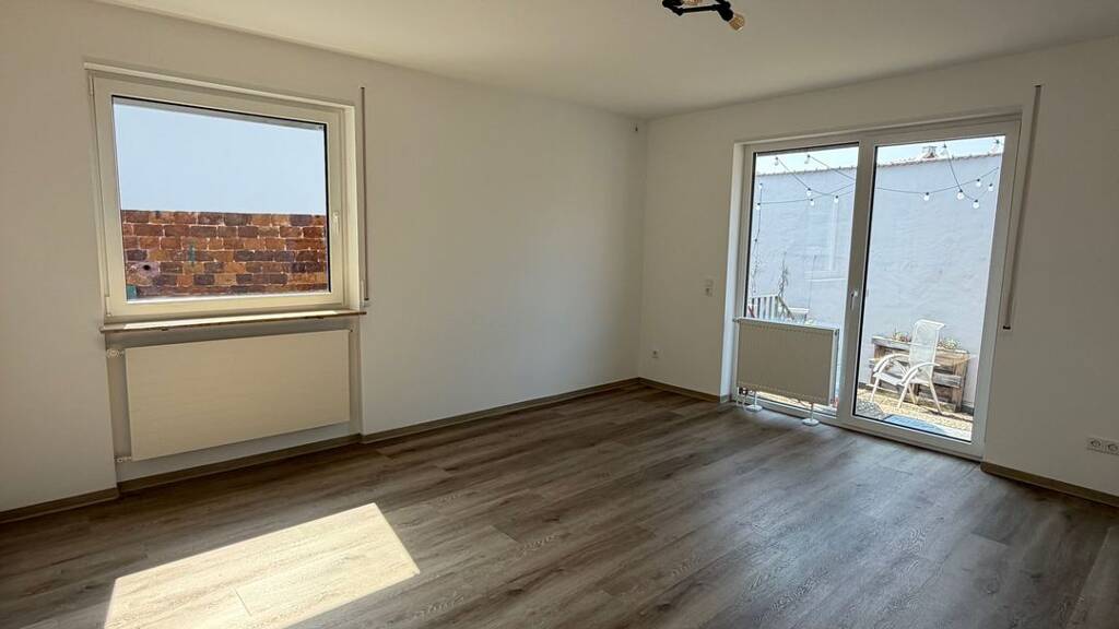 Wohnung zur Miete 950 € 5 Zimmer 83 m² Geschoss 1/1 frei ab 01.05.2026 Heppenheim Worms 67551