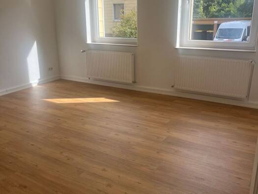 Wohnung zur Miete 585 € 3 Zimmer 65 m² frei ab 01.10.2026 Nord Hildesheim 31137