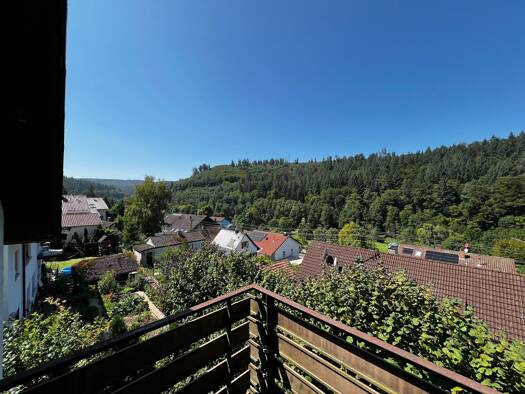 Haus zum Kauf 248.000 € 9 Zimmer 200 m² 795 m² Grundstück frei ab sofort Pfaffenroter Str. 7 Marxzell 76359