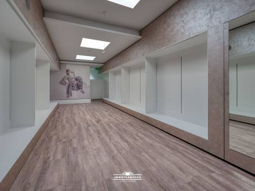Laden zur Miete 15,98 € 2 Zimmer 82 m² Verkaufsfläche Vöcklabruck 4840