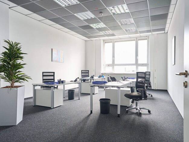 Bürofläche zur Miete 2 € 139,6 m² Bürofläche Carl-Reuther-Straße 3 Waldhof Mannheim 68305