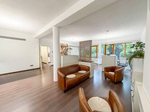Bürofläche zur Miete 990 € 2 Zimmer 97 m² Bürofläche Coburg Coburg 96450