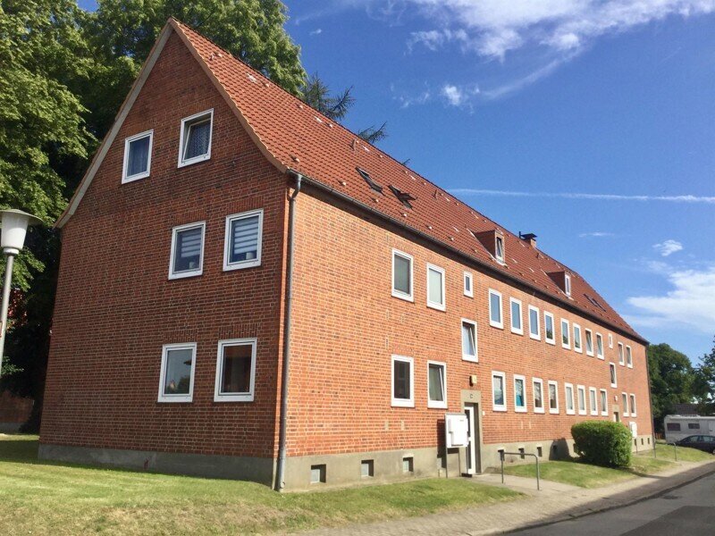 Wohnung zur Miete 375 € 2 Zimmer 37,5 m²<br/>Wohnfläche 1.<br/>Geschoss 15.12.2024<br/>Verfügbarkeit Am Kamp 3a Lauenburg 21481