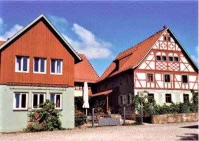 Hotel zum Kauf als Kapitalanlage geeignet 550.000 € 8 Zimmer 497,8 m²<br/>Fläche 870 m²<br/>Grundstück Querbachshof 4 Leutershausen Hohenroth 97618