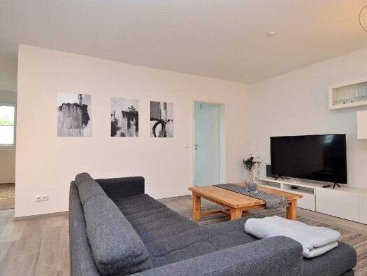 Wohnung zur Miete Wohnen auf Zeit 1.350 € 2 Zimmer 75 m² frei ab 22.12.2025 Weil am Rhein 79576