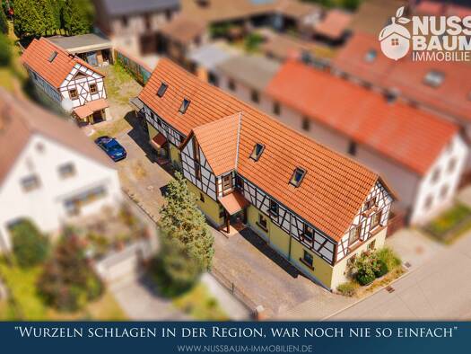 Einfamilienhaus zum Kauf 495.000 € 10 Zimmer 320 m² 1.231 m² Grundstück Weirastraße 38 Saalfeld Saalfeld/Saale 07318