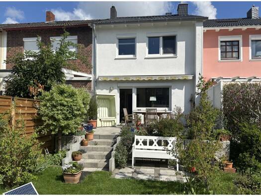 Reihenmittelhaus zum Kauf 395.000 € 4 Zimmer 81 m² 247 m² Grundstück Buxtehude Buxtehude 21614