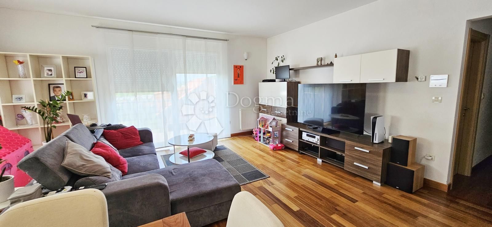 Wohnung zum Kauf 288.000 € 4 Zimmer 111 m²<br/>Wohnfläche 1.<br/>Geschoss Perjavica 10000