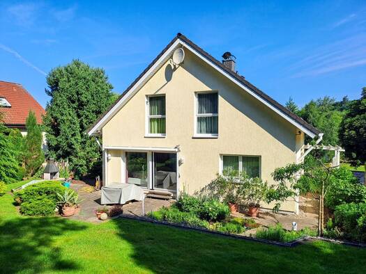 Einfamilienhaus zum Kauf provisionsfrei 598.000 € 5 Zimmer 149 m² 803 m² Grundstück Weinböhla 01689