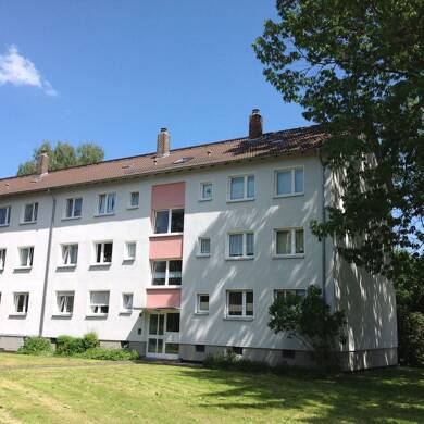 Wohnung zur Miete 592 € 3 Zimmer 74,6 m² 1. Geschoss frei ab 01.08.2025 Karlsbader Straße 8 Niederzwehren Kassel 34134