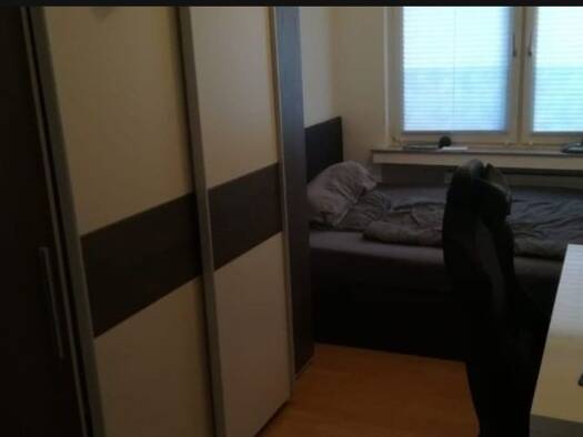 WG-Zimmer zur Miete 300 € 12 m² Geschoss EG/3 frei ab 01.10.2026 Opladen Leverkusen 51379