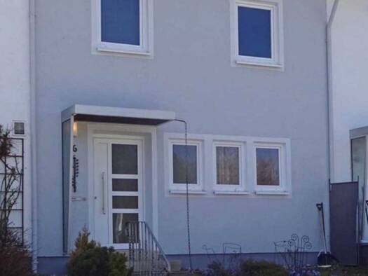 Reihenhaus zur Miete 1.400 € 4,5 Zimmer 120 m² 142 m² Grundstück frei ab 01.05.2026 Tuttlingen 78532