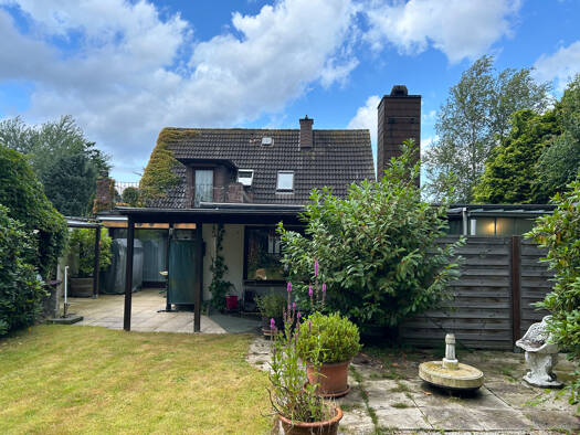 Einfamilienhaus zum Kauf 199.000 € 4 Zimmer 140 m² 690 m² Grundstück Wesselburen 25764