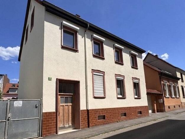 Mehrfamilienhaus zum Kauf 489.000 € 9 Zimmer 219,9 m² 224 m² Grundstück Innenstadt Kaiserslautern 67655