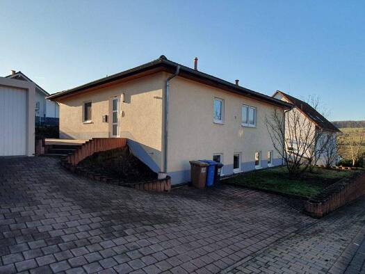 Bungalow zum Kauf 425.000 € 5 Zimmer 206 m² 623 m² Grundstück frei ab sofort Kollweiler 66879