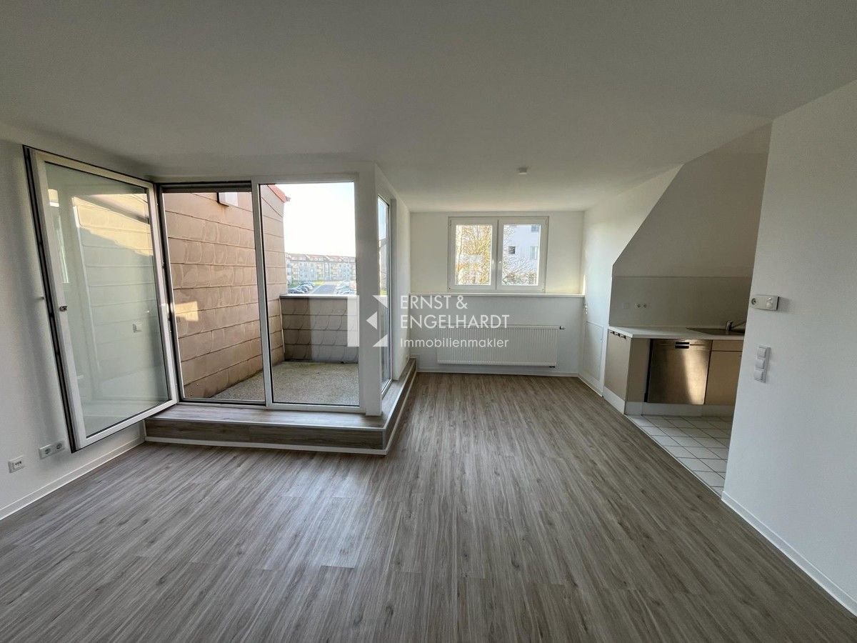 Wohnung zur Miete 840 € 3 Zimmer 84 m²<br/>Wohnfläche 01.11.2024<br/>Verfügbarkeit Kitzingen Kitzingen 97318