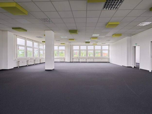 Bürofläche zur Miete 2 € 295,5 m² Bürofläche In der Steele 39-45 Hassels Düsseldorf 40599