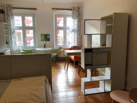 Studio zur Miete 760 € 1 Zimmer 28 m² 3. Geschoss frei ab 01.04.2026 Wrangelstraße Kreuzberg Berlin 10997