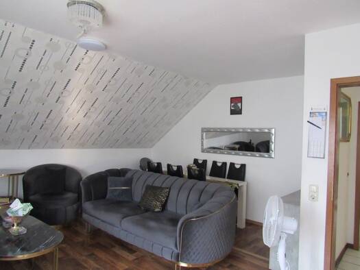 Wohnung zum Kauf 245.000 € 4 Zimmer 127,5 m² 2. Geschoss Hachenburg 57627