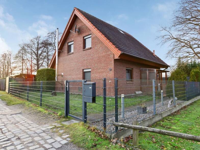 Einfamilienhaus zum Kauf 299.000 € 5 Zimmer 110 m² 819 m² Grundstück Tespe Tespe 21395
