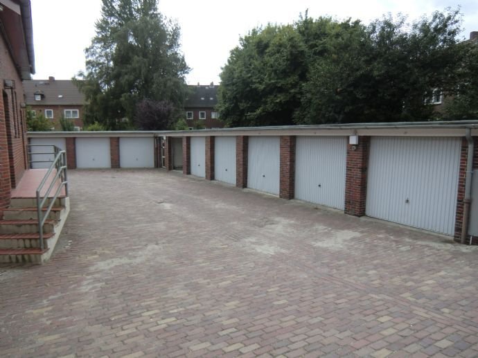 Garage zur Miete provisionsfrei 43,70 € Werdumer Straße 104-108 Altengroden Wilhelmshaven 26386