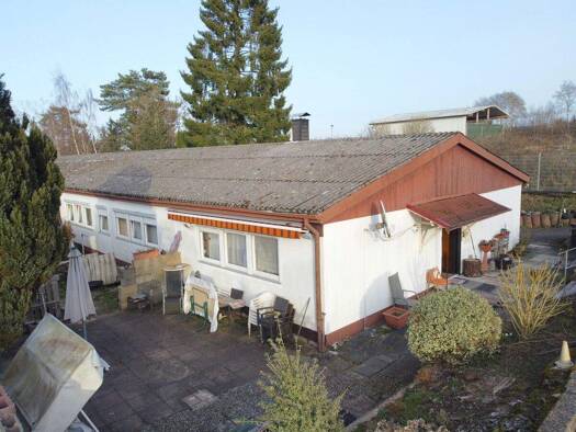 Doppelhaushälfte zum Kauf 135.000 € 6 Zimmer 200 m² 700 m² Grundstück Losheim Losheim am See 66679