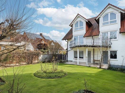 Doppelhaushälfte zum Kauf 670.000 € 7 Zimmer 225 m² 373 m² Grundstück Reilingen 68799