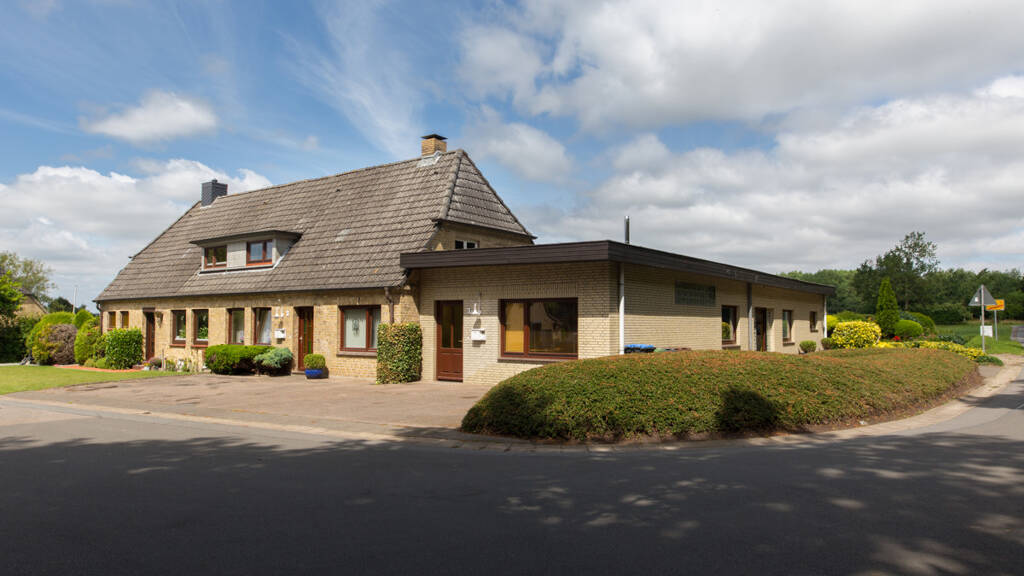 Doppelhaushälfte zum Kauf 339.000 € 9 Zimmer 293,9 m² 947 m² Grundstück Winnemark 24398