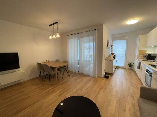 Wohnung zur Miete 1.170 € 3 Zimmer 76,7 m² 2. Geschoss Stadtmitte Neu-Ulm 89231