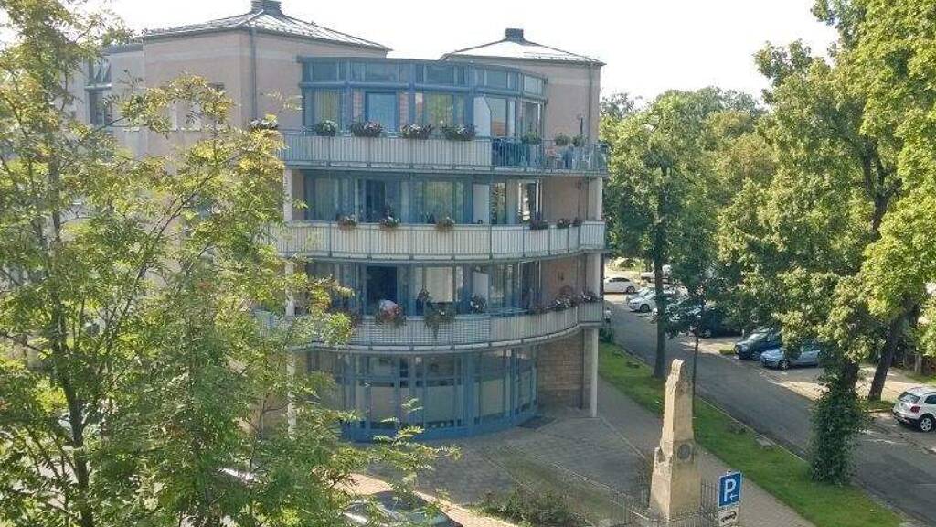 Wohnung zur Miete 400 € 2 Zimmer 48,4 m² frei ab 01.05.2026 Gotha 99867