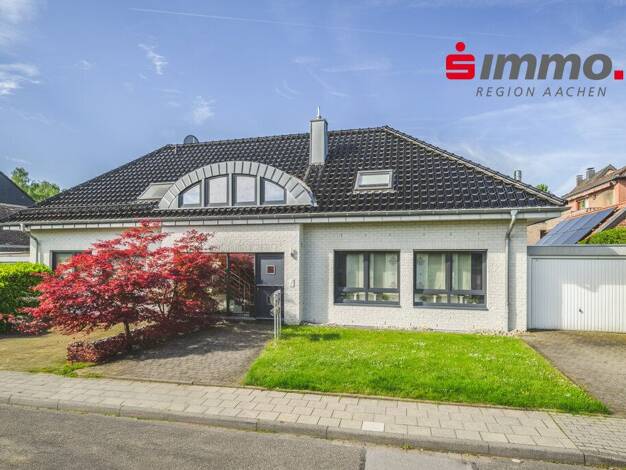 Villa zum Kauf 759.000 € 6 Zimmer 215 m² 485 m² Grundstück Oberforstbach Aachen 52076