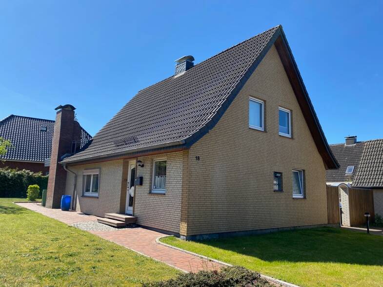 Einfamilienhaus zum Kauf 249.000 € 5 Zimmer 150 m² 960 m² Grundstück Wahlstedt 23812