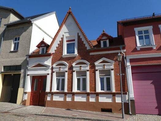 Einfamilienhaus zum Kauf 160.000 € 3 Zimmer 120 m² 142 m² Grundstück Biesenthal Biesenthal 16359