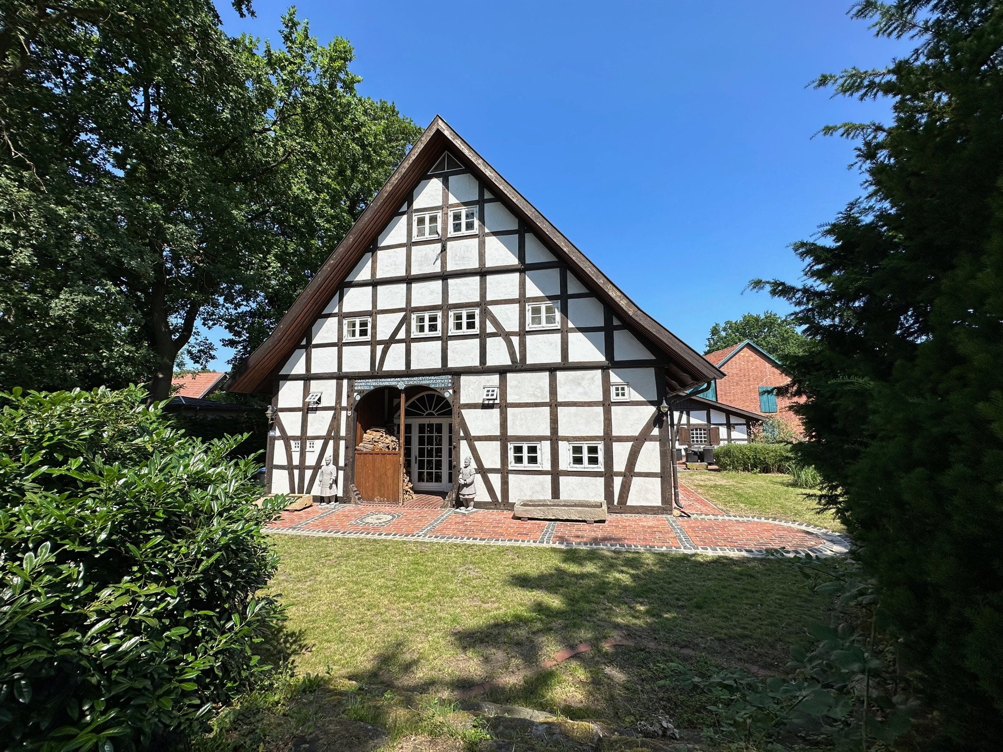 Bauernhaus zum Kauf 799.000 € 6 Zimmer 317 m²<br/>Wohnfläche 957 m²<br/>Grundstück Großenheidorn Wunstorf 31515