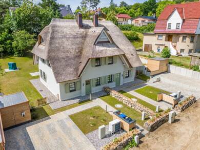 Doppelhaushälfte zum Kauf 875.000 € 5 Zimmer 130 m² 658 m² Grundstück Seebad Bansin Heringsdorf 17429