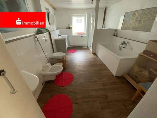 Bauernhaus zum Kauf 250.000 € 6 Zimmer 244 m² 699 m² Grundstück Aschau Allendorf 07426