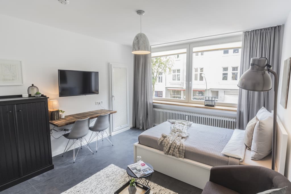 Wohnung zur Miete Wohnen auf Zeit 1.300 € 1 Zimmer 28 m²<br/>Wohnfläche 01.03.2025<br/>Verfügbarkeit Hoffeldstraße Flingern - Nord Düsseldorf 40235