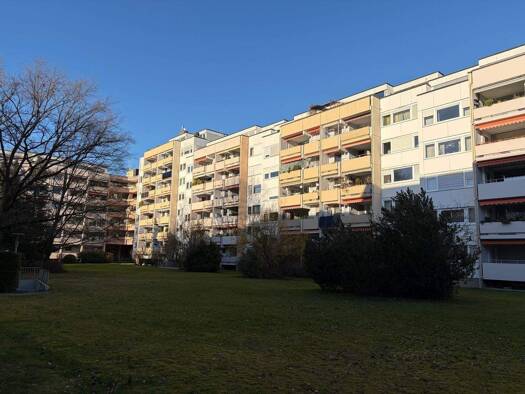 Wohnung zum Kauf 290.000 € 2 Zimmer 85,4 m² 2. Geschoss frei ab sofort Neumannstraße Südstadt Fürth 90763